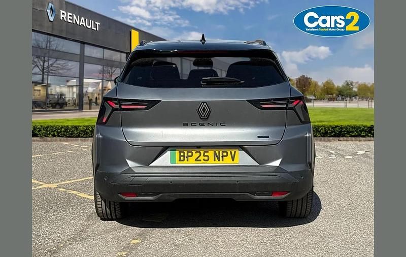 Begagnad Renault Scenic E-Tech Esprit Alpine 160 kW (218 HK) 2025 Grå SUV