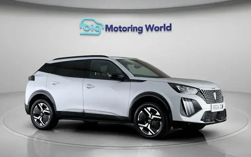 Used Peugeot 2008 Allure 131 HP (96 kW) 2024 White SUV