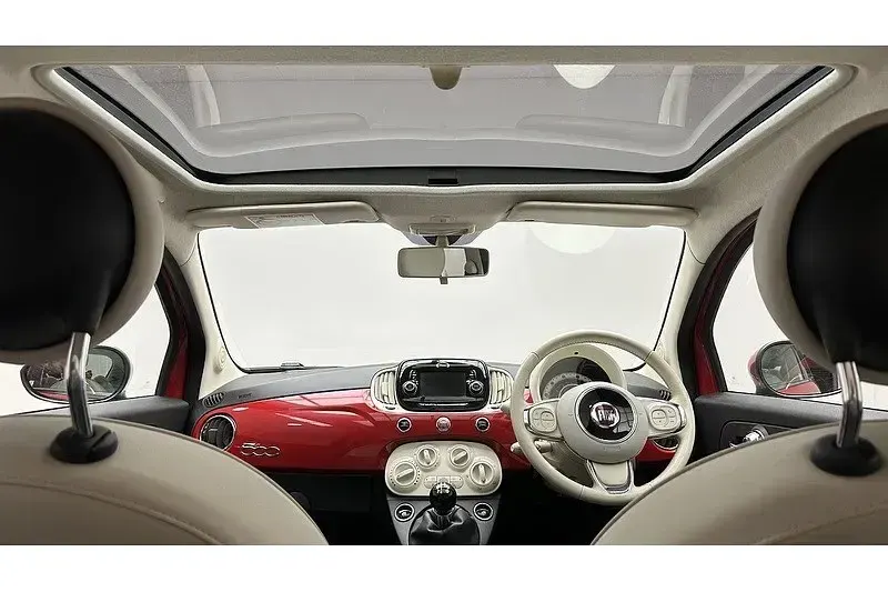 Usado Fiat 500 Lounge 69 HP (50 kW) 2019 Vermelho Citadino