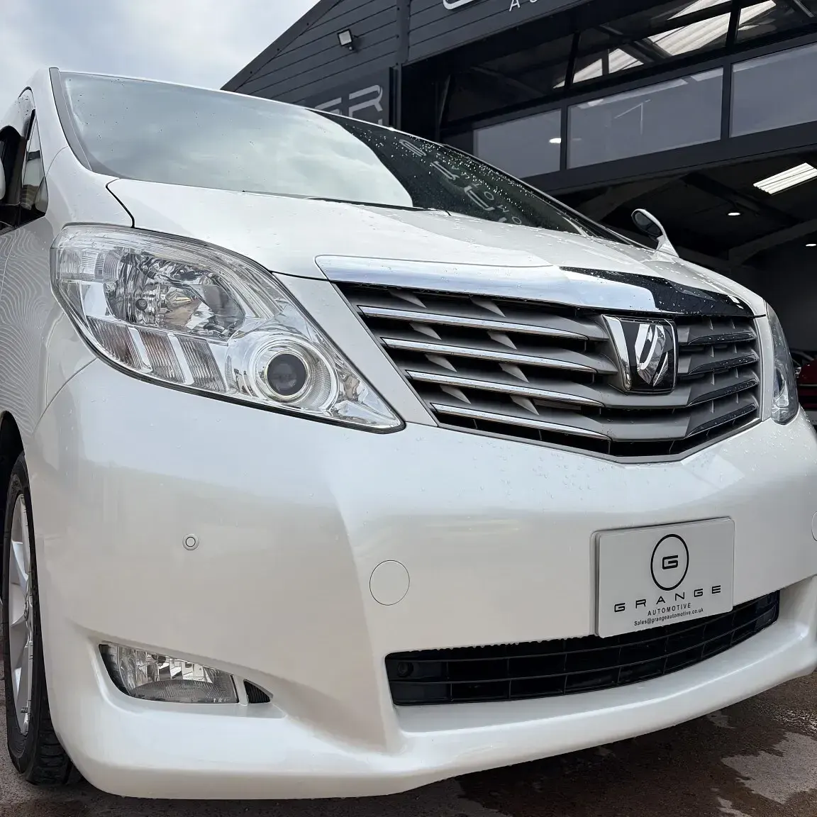 Used Toyota Alphard 2023 White MPV