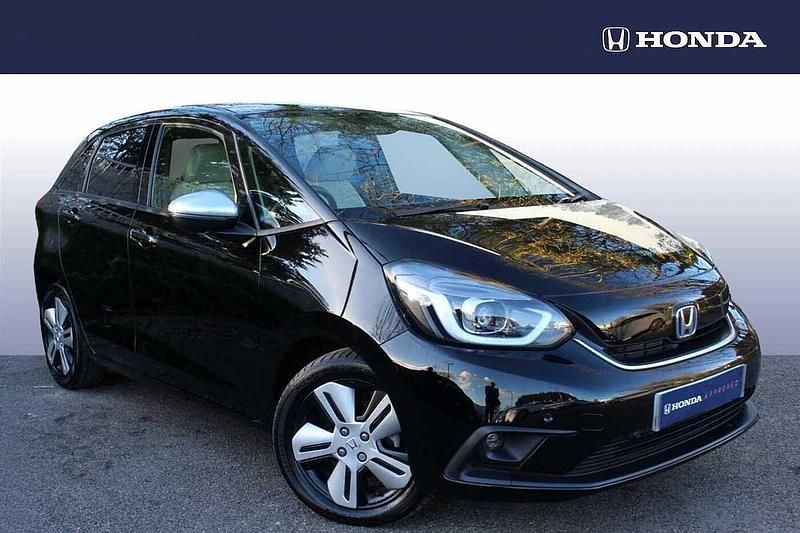 Used Honda Jazz Hybrid 109 HP (80 kW) 2023 Crystal black Hatchback