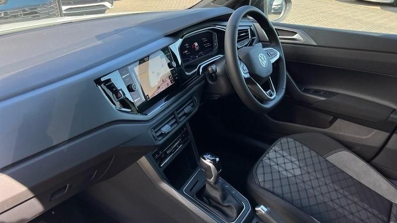 Used VW Taigo R-line 115 HP (84 kW) 2025 White SUV