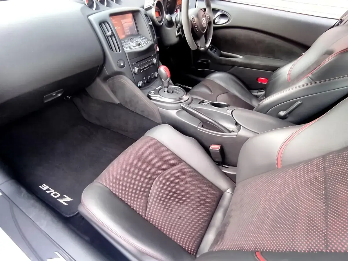 Used Nissan 370Z GT 328 HP (241 kW) 2019 Silver Coupe