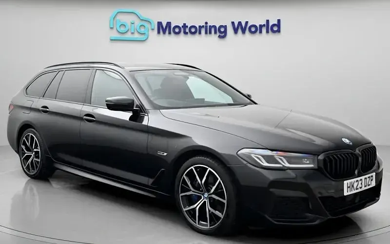 Usado BMW 530e M Sport 292 HP (214 kW) 2023 Carrinha
