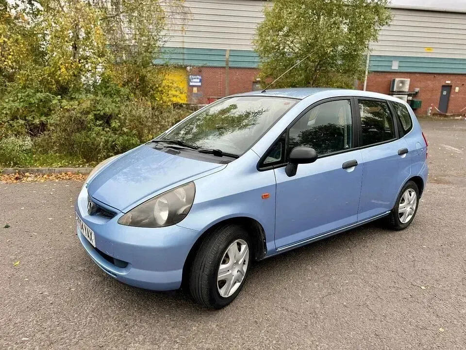 Used Honda Jazz S 83 HP (61 kW) 2004 Blue Hatchback