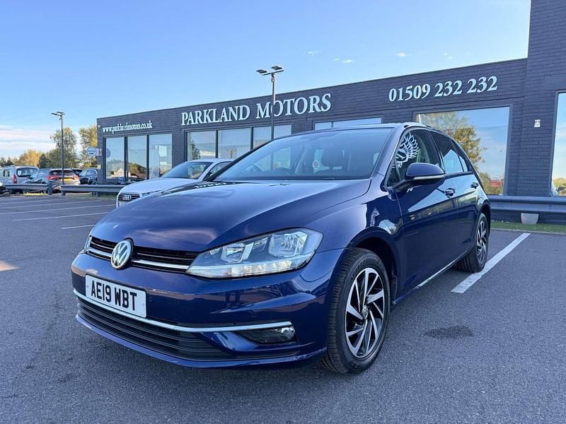 Second-hand VW Golf VII Match 115 CP (84 kW) 2019 Albastru Hatchback