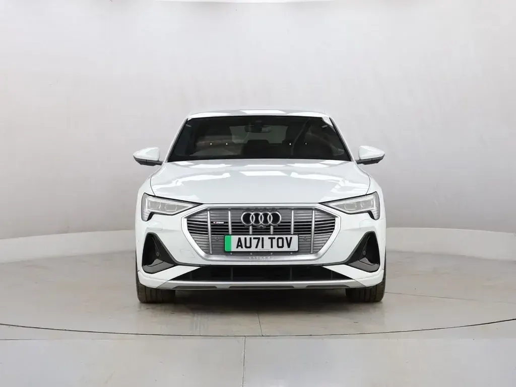 Used Audi e-tron Sportback S-Line 230 kW (313 HP) 2021 White SUV