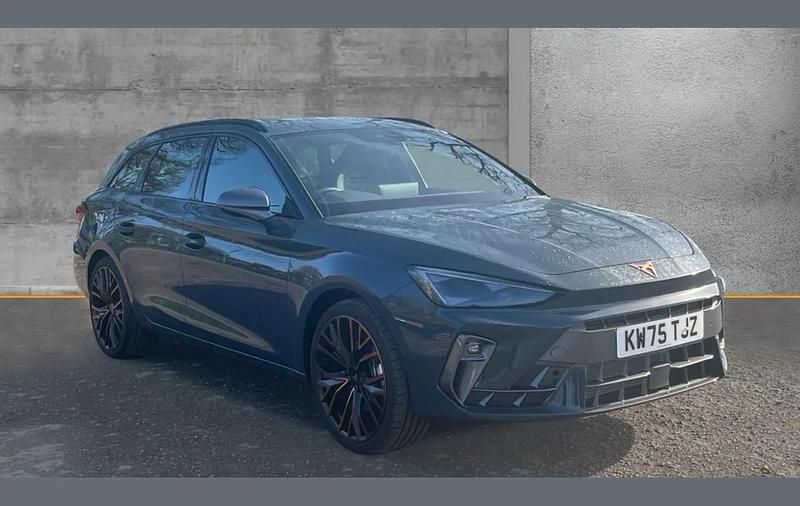 New Cupra Leon 147 HP (108 kW) 2026 Blue Estate