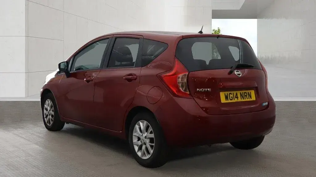 Used Nissan Note Acenta Premium 90 HP (66 kW) 2014 Red Hatchback