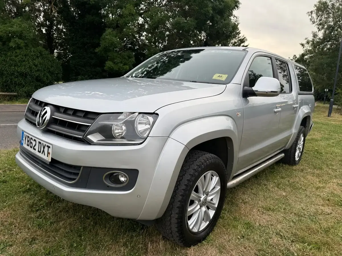 Used VW Amarok Highline 180 HP (132 kW) 2013 Silver Pickup