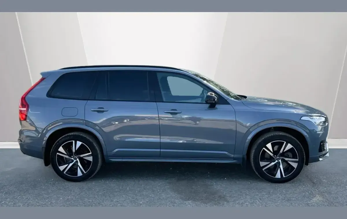 Used Volvo XC90 Plus 455 HP (334 kW) 2023 Grey SUV