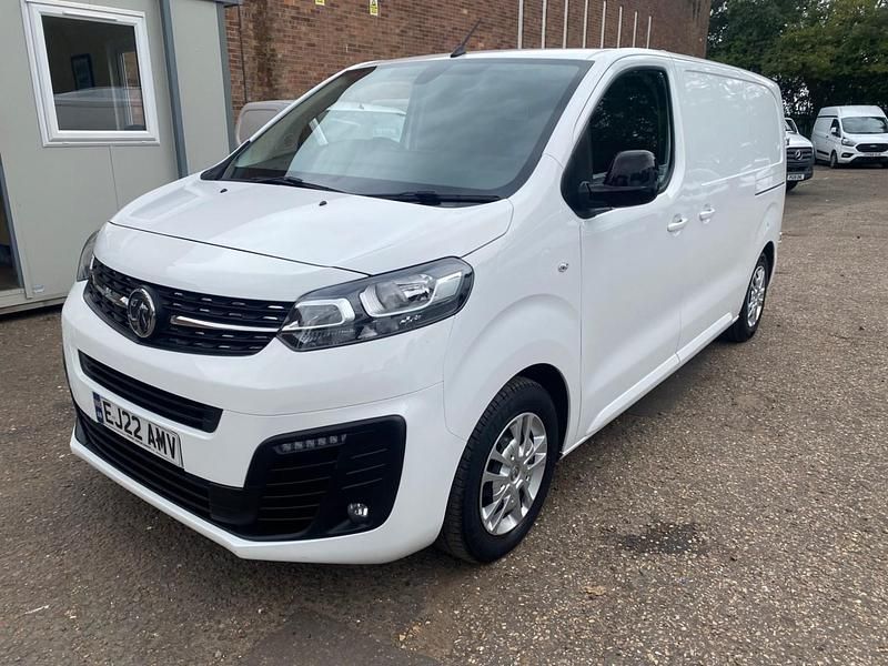 White Used 2021 Vauxhall Vivaro Sportive Van | £9,495 (Super price) - Image 1/4