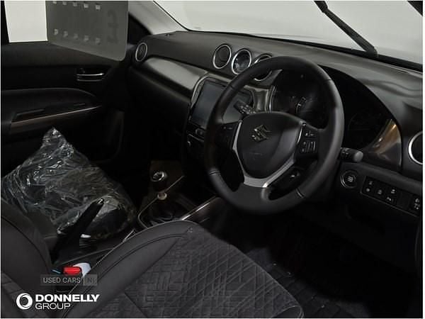 New Suzuki Vitara 129 HP (94 kW) 2025 Grey Hatchback