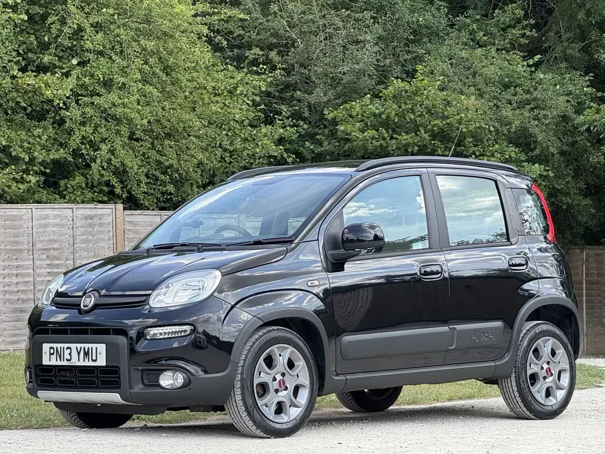 Used Fiat Panda 4x4 S 85 HP (62 kW) 2013 Black Hatchback