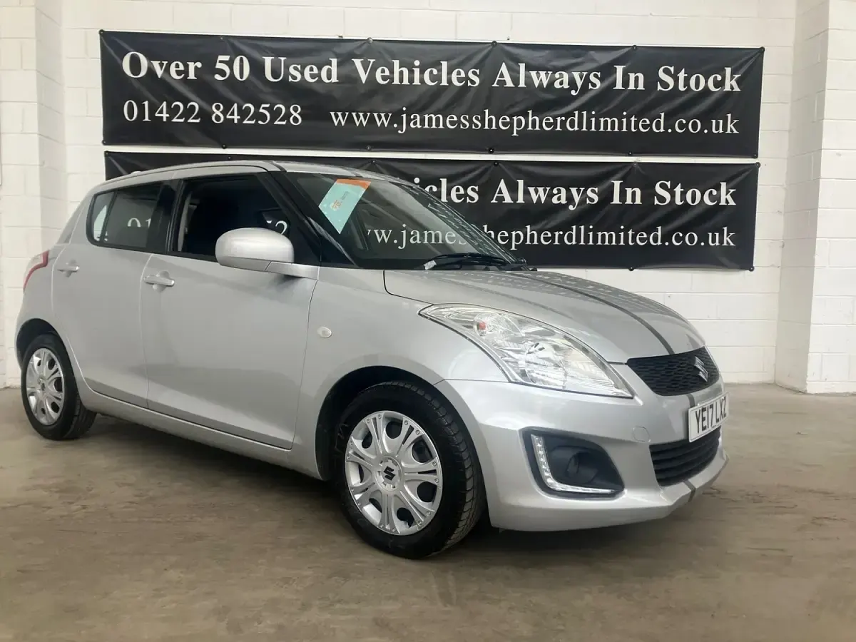 Used Suzuki Swift 2017 Silver Hatchback