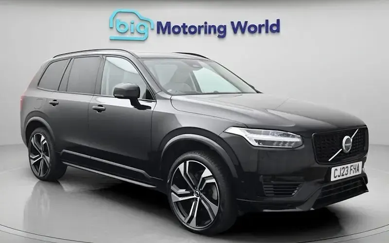Używany Volvo XC90 Ultimate 455 KM (334 kW) 2023 SUV