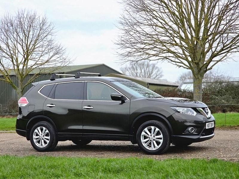 Used Nissan X-Trail Acenta 2017 Green SUV