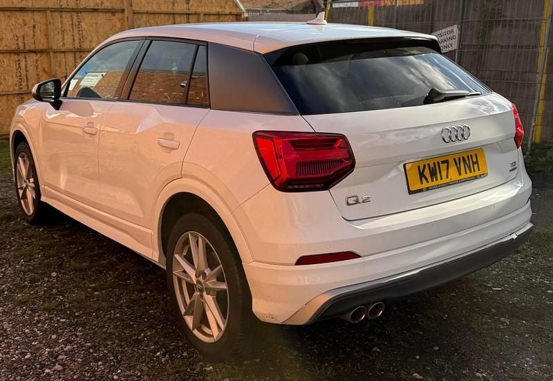 Used Audi Q2 S-Line 150 HP (110 kW) 2017 White SUV