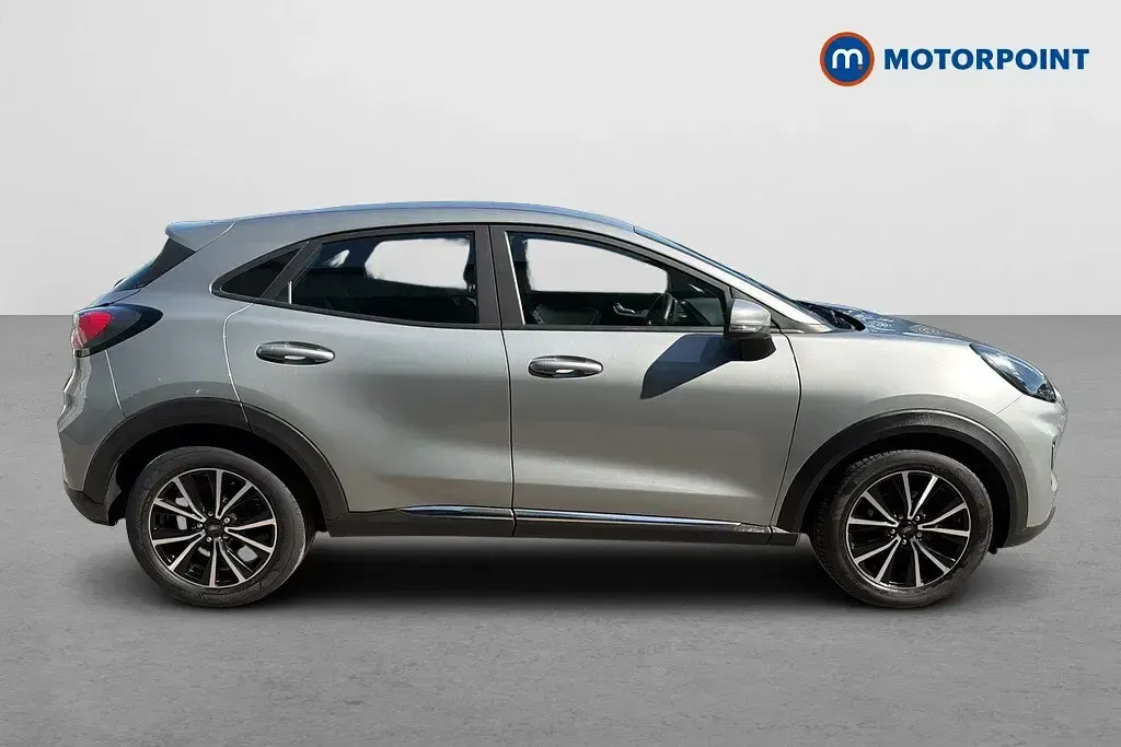Used Ford Puma Titanium 155 HP (114 kW) 2023 Silver SUV