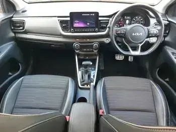 Used Kia Stonic GT-Line S 118 HP (86 kW) 2024 Yellow SUV