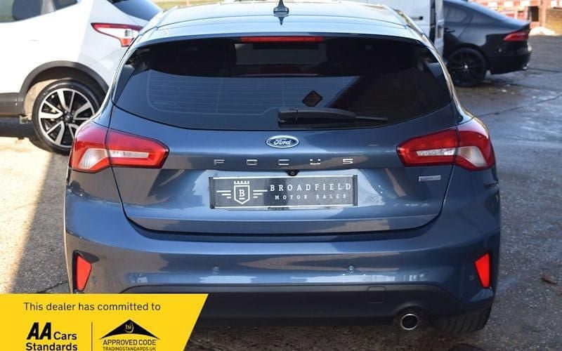 Used Ford Focus Zetec 120 HP (88 kW) 2020 Hatchback