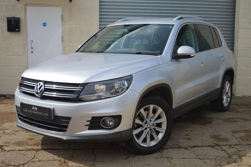 Silver Used 2012 VW Tiguan SE SUV | £5,200 (Fair price) - Image 1/4