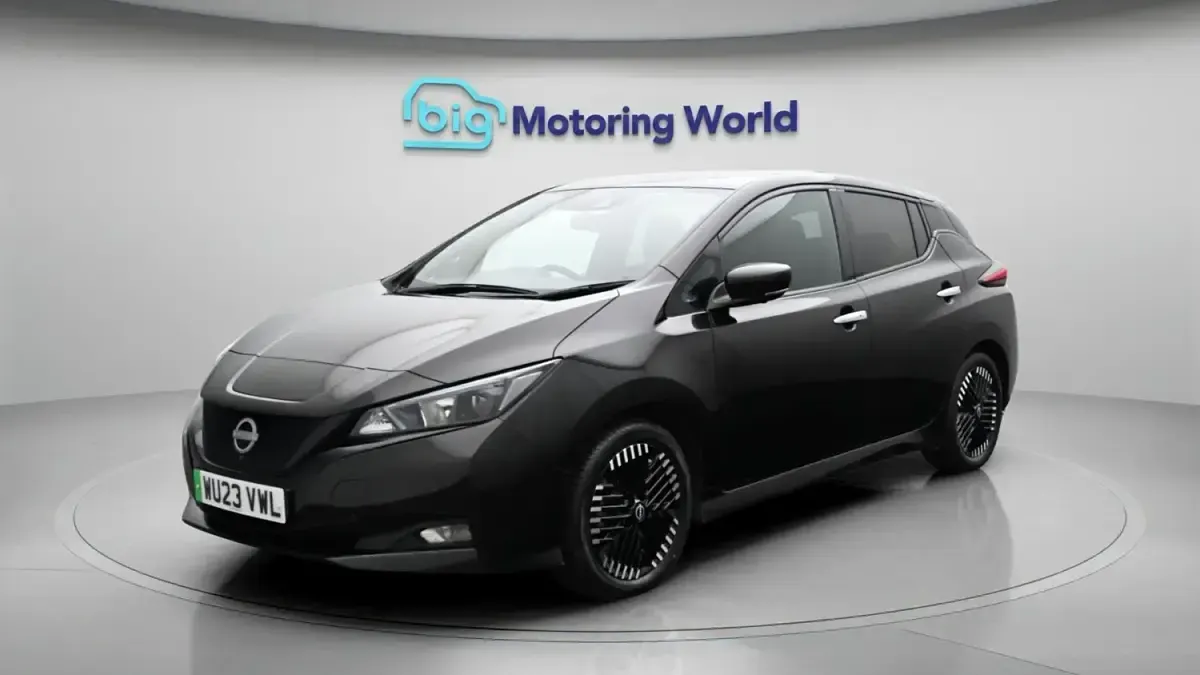 Usado Nissan Leaf N-Connecta 110 kW (150 HP) 2023 Preto Citadino