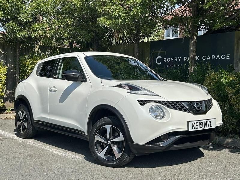 White Used 2019 Nissan Juke SUV | £10,500 (Fair price) - Image 1/4