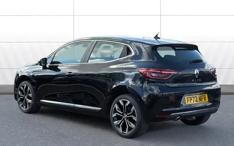 Used Renault Clio SE 90 HP (66 kW) 2022 Black  Hatchback