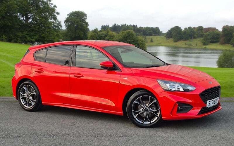 Used 2023 Ford Focus ST-Line Hatchback | £14,260 (Fair price) - Image 1/4