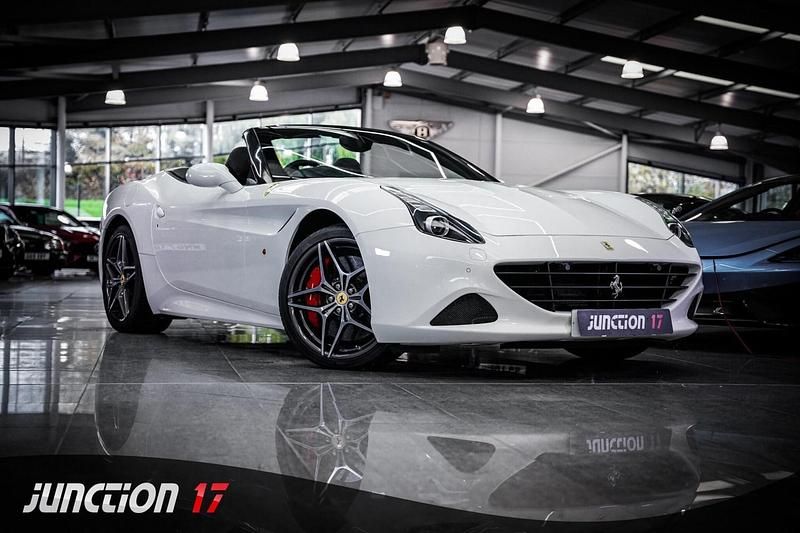 Used Ferrari California 560 HP (411 kW) 2015 White Cabriolet
