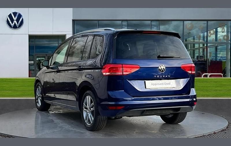 Used VW Touran Match 147 HP (108 kW) 2025 Blue MPV