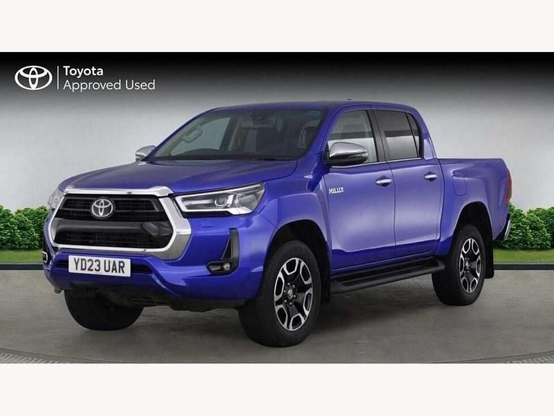 Used Toyota HiLux 201 HP (147 kW) 2023 Blue Pickup
