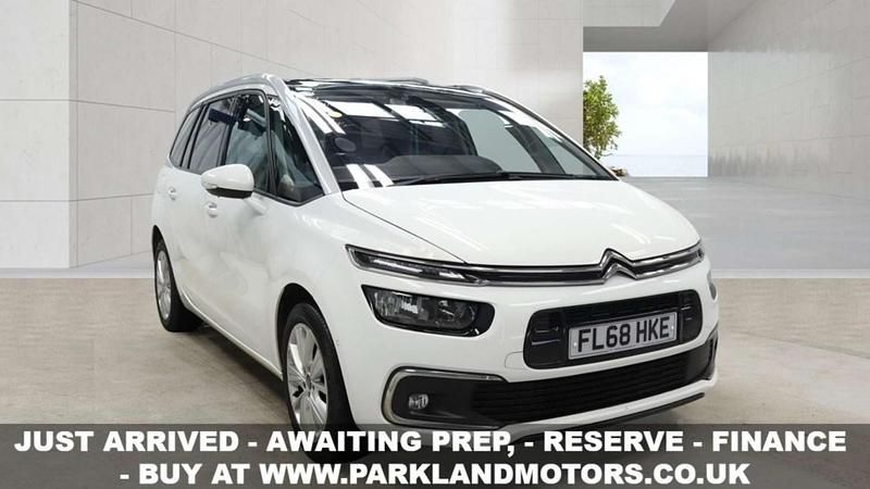 Used Citroën C4 SpaceTourer Flair 2018 White MPV