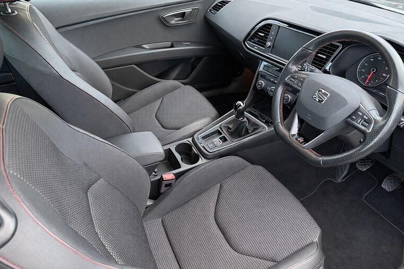 Used Seat Leon FR 125 HP (91 kW) 2018 Black Hatchback