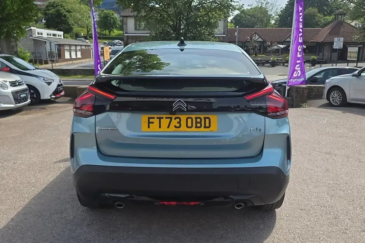 Used Citroën C4 PureTech 128 HP (94 kW) 2024 Blue SUV