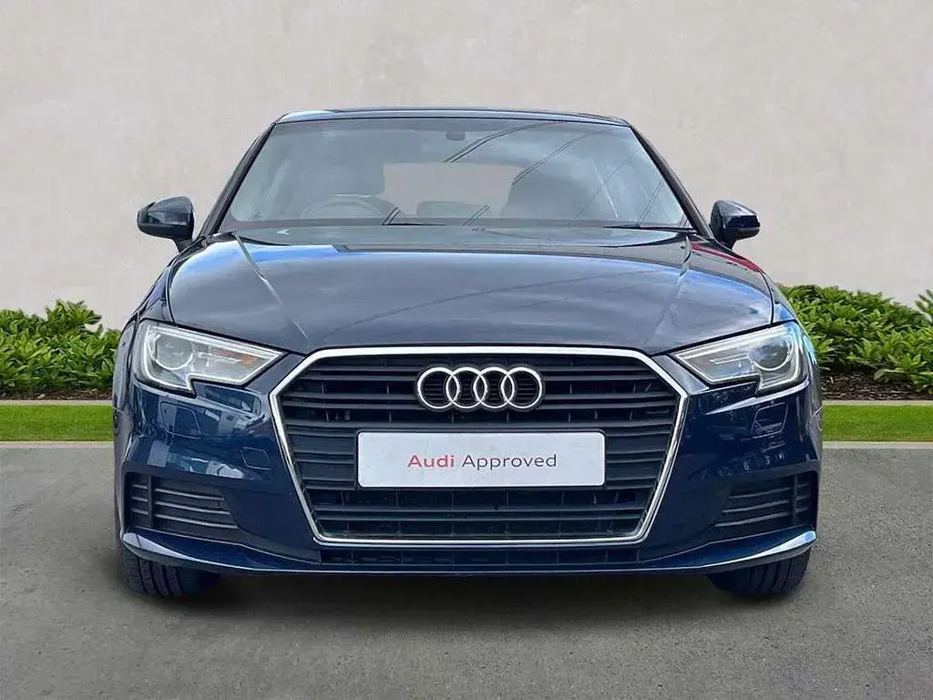 Used Audi A3 Advanced 116 HP (85 kW) 2019 Blue Sedan