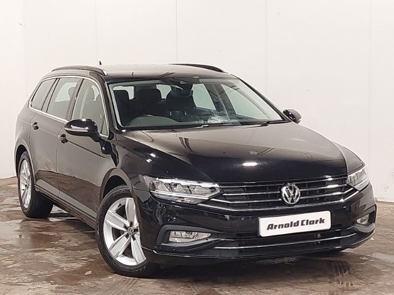 Black Used 2020 VW Passat SE Estate | £16,798 (Fair price) - Image 1/4