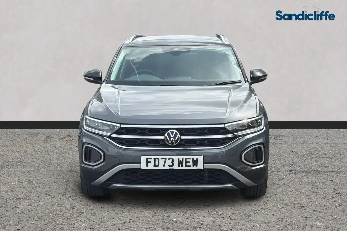 Used VW T-Roc Style 150 HP (110 kW) 2024 Grey SUV