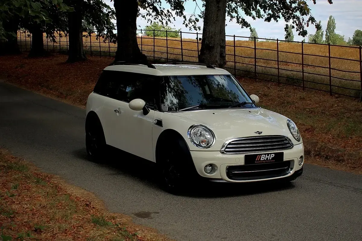 Used Mini Cooper Clubman 2012 White Estate