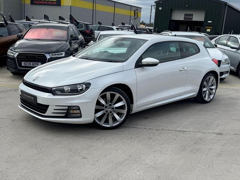Used VW Scirocco R-line 184 HP (135 kW) 2015 White Coupe