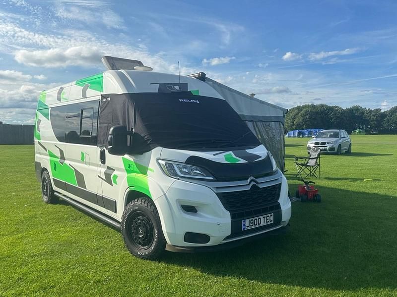 Used Citroën Relay 140 HP (102 kW) 2019 White Van
