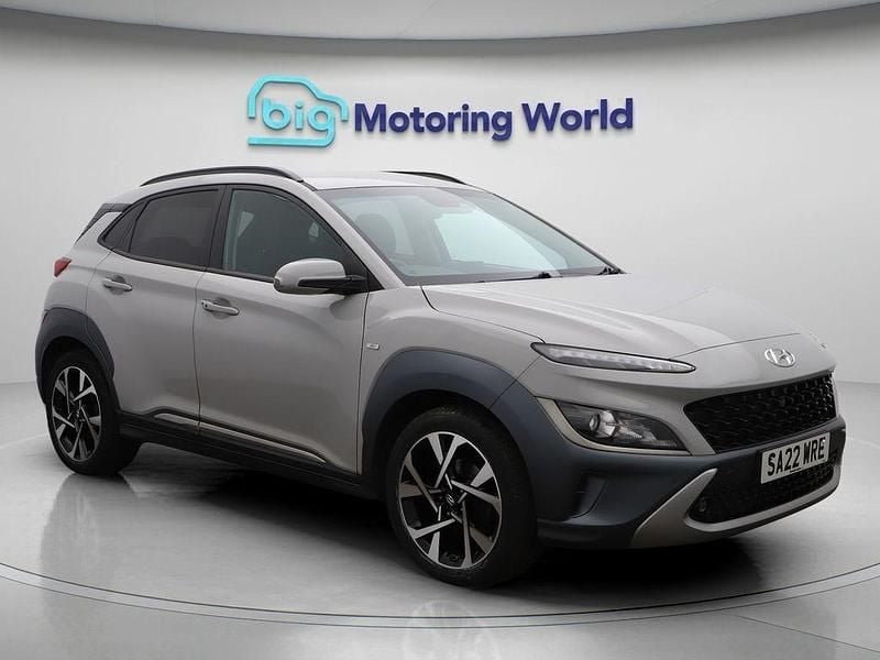 Grey Used 2022 Hyundai Kona Premium SUV | £12,680 (Fair price) - Image 1/4