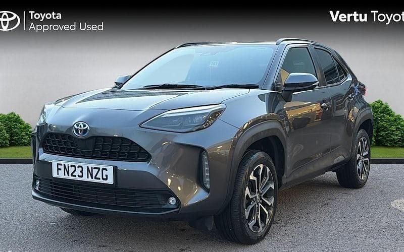 Used Toyota Yaris Hybrid Design 116 HP (85 kW) 2026 Estate