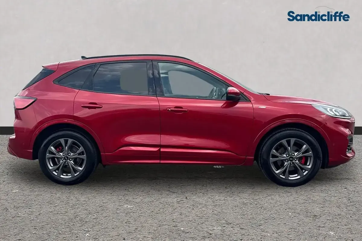 Used Ford Kuga ST-Line 150 HP (110 kW) 2020 Red SUV