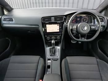 Used VW Golf VII R 300 HP (220 kW) 2019 White Hatchback