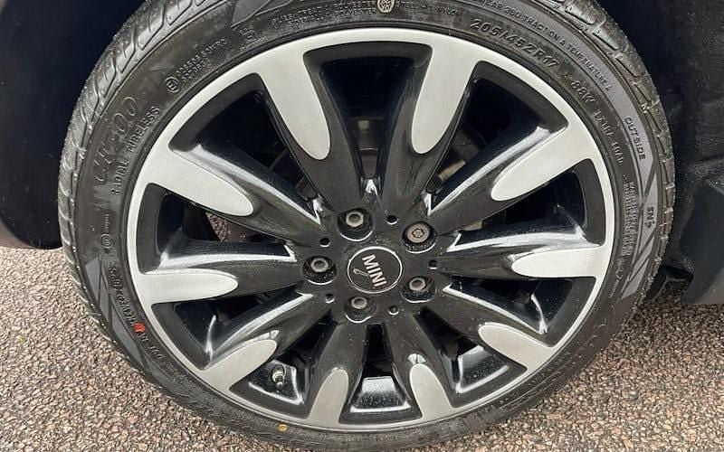 Used Mini Cooper S Exclusive 192 HP (141 kW) 2020 Hatchback