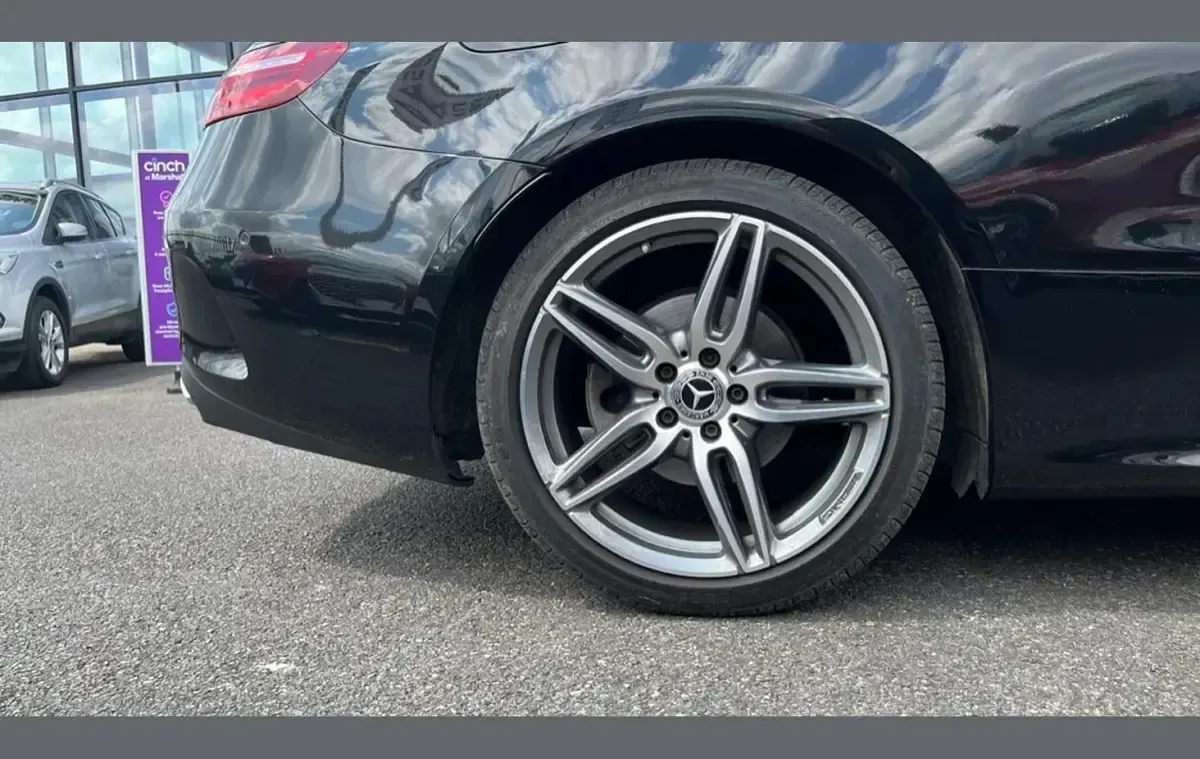 Used Mercedes E220 AMG Line Premium Plus 194 HP (142 kW) 2018 Black Cabriolet