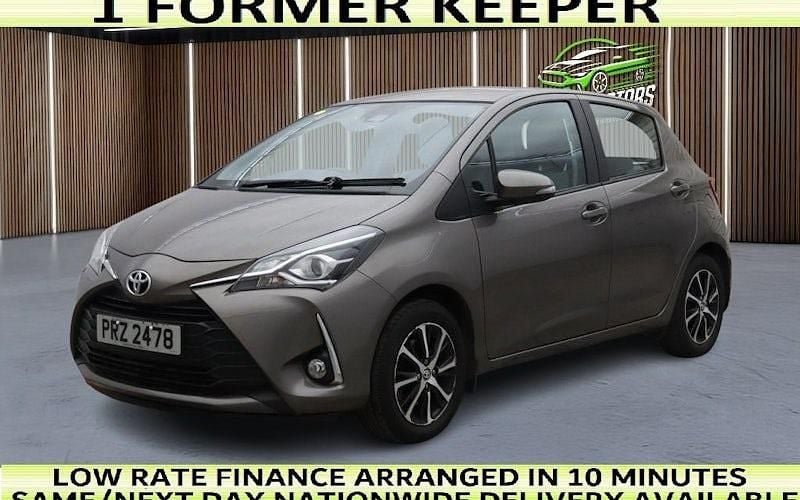 Begagnad Toyota Yaris 111 HK (81 kW) 2019 Halvkombi