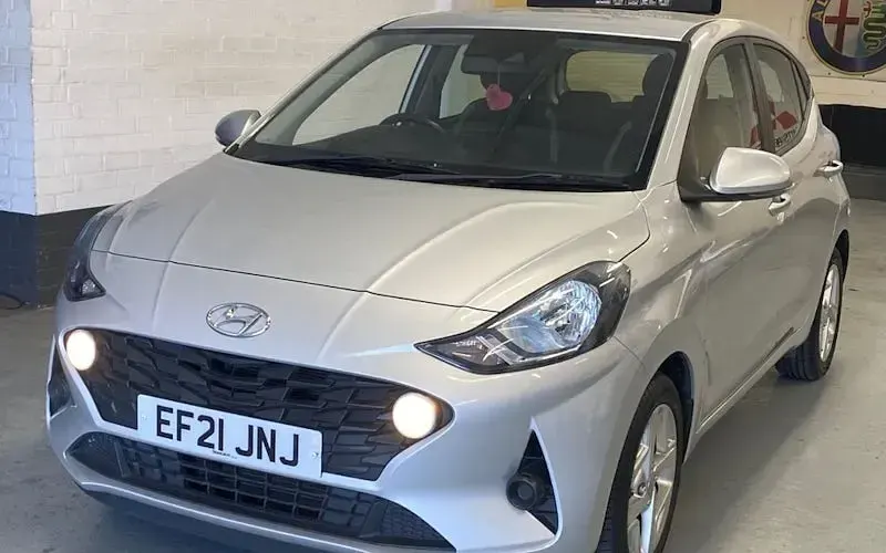 Used Hyundai i10 SE 84 HP (61 kW) 2021 Hatchback